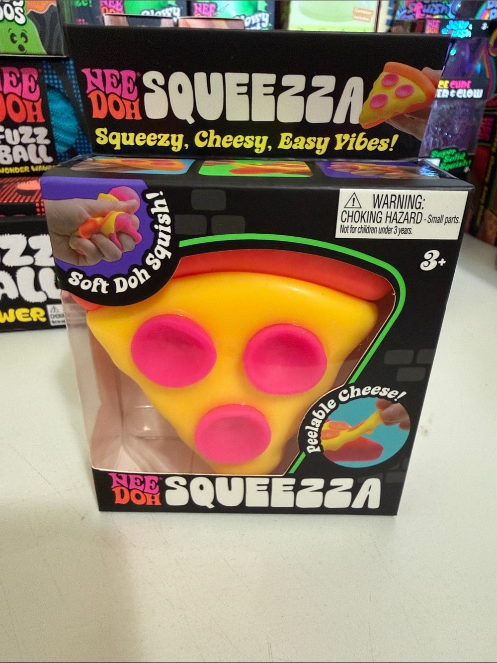 NeeDoh Squeezeza - Orange Crust